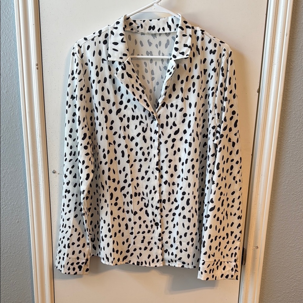 Stylish Black and White Polka Dot Blouse